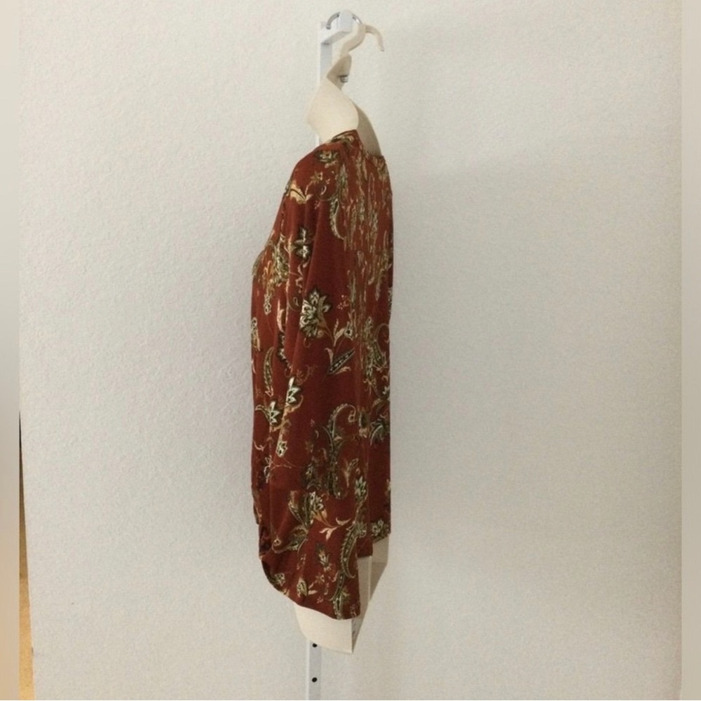 Floral Rust Top - Picture 4 of 6
